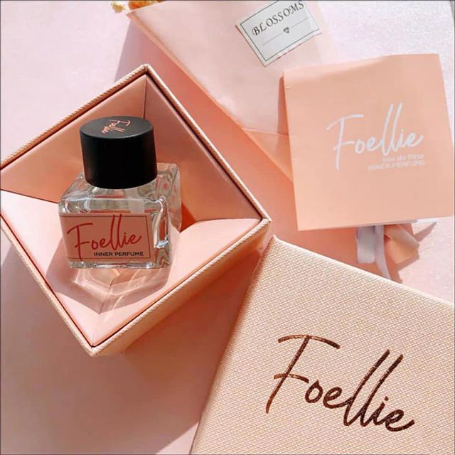 Nước hoa vùng kín Foellie hồng - Hương hoa dịu nhẹ giúp khử mùi và cân bằng pH cho phụ nữ - Sản phẩm chăm sóc cá nhân tự nhiên 1
