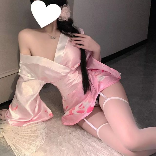 Thiết Kế Đồ Ngủ Kimono