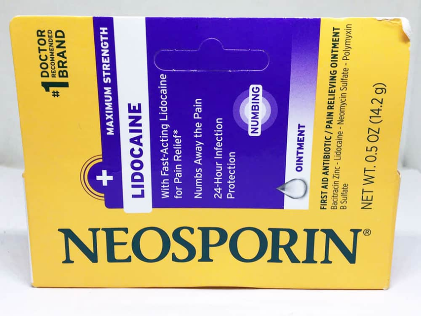 Kem mỡ xoa dịu nhanh Neosporin Lidocaine Ointment