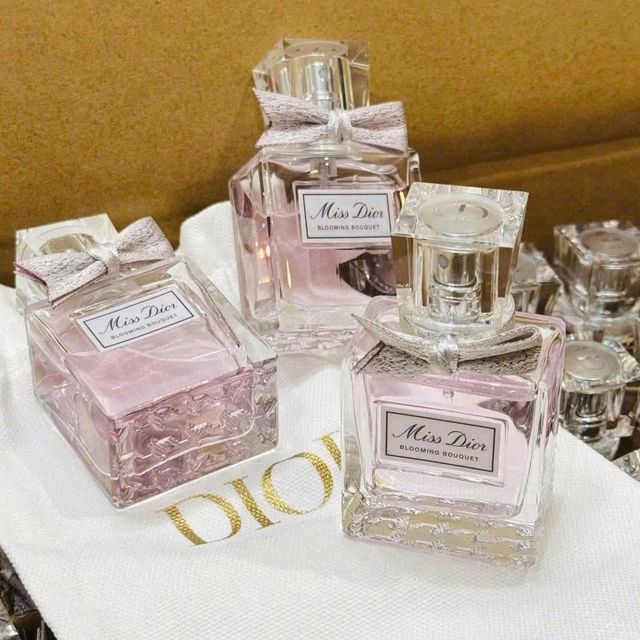 Nước hoa Miss Dior Blooming Bouquet