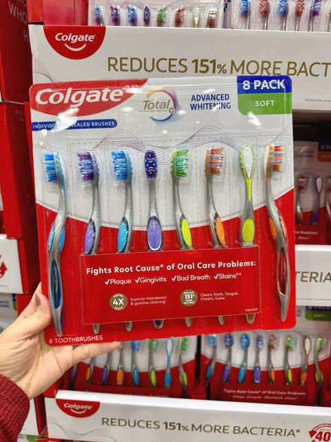 Vỉ 8 bàn chải Colgate