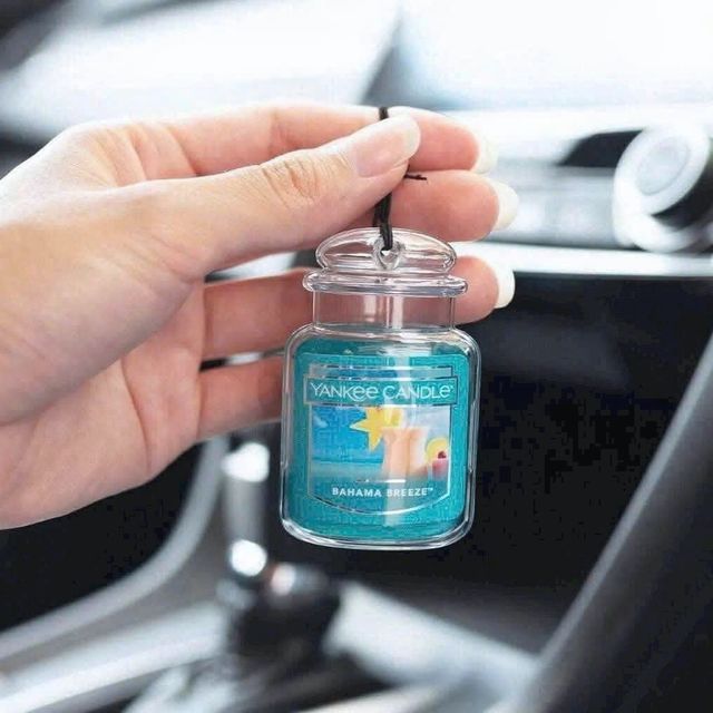 Thơm xe hơi yankeecandle set 5 chai