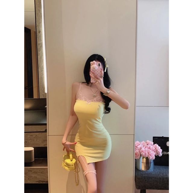 V&aacute;y Ngủ Sexy &Ocirc;m Body T&ocirc;n D&aacute;ng Phối Ren Choker Đ&ugrave;i Si&ecirc;u Xinh