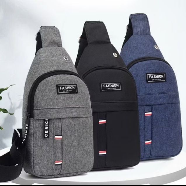 T&uacute;i đeo ch&eacute;o nam vải canvas