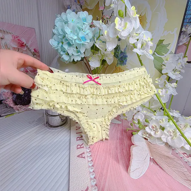 Quần l&oacute;t sexy m&agrave;u V&agrave;ng Tim