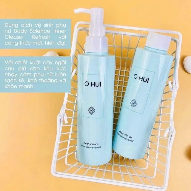Set 2 chai dung dịch vệ sinh Ohui xanh 200ml