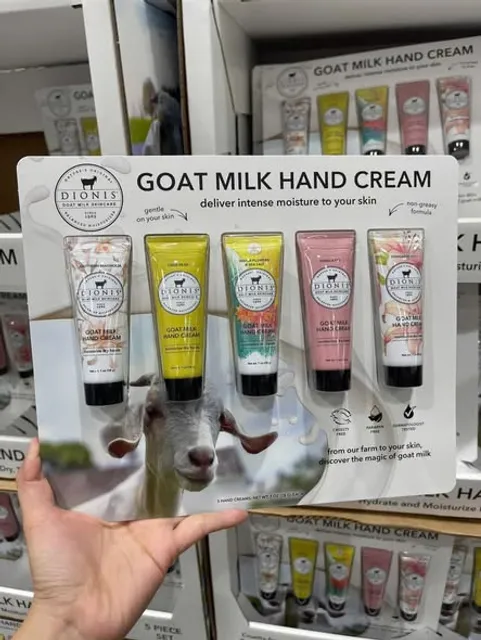 Kem Dưỡng Da Tay Dionis Goat Milk Hand Cream