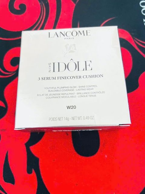 Phấn nước Cushion Lancome Skin Idôle 3 Serum Finecover W20-Tone Tự Nhiên