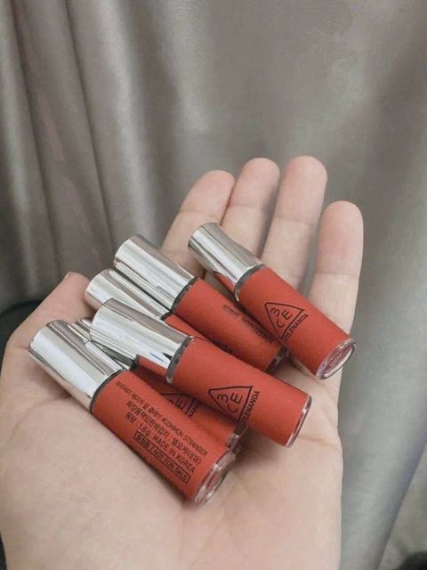 Son Mini 3CE Common Stranger