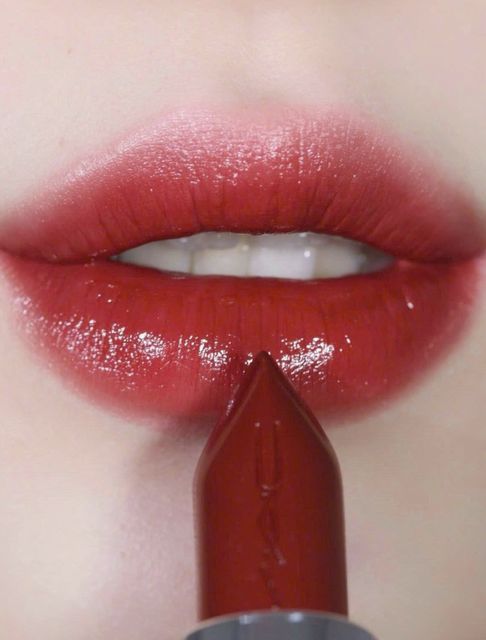 Son Mac 522 Lusterglass Sheer-Shine Lipstick 2