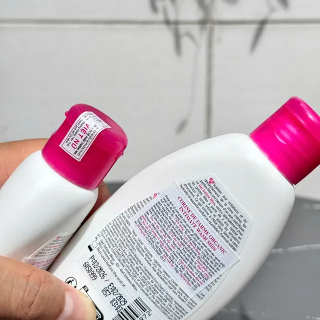 Gel Vệ Sinh B&eacute; G&aacute;i Corine de Farme BIO Organic 125 ml