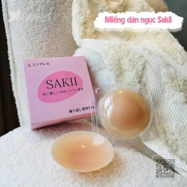 Miếng D&aacute;n Ngực Sakii