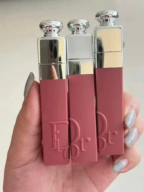 Ko vỏ hộp Son dior 351 Addict Lip Tattoo Natural