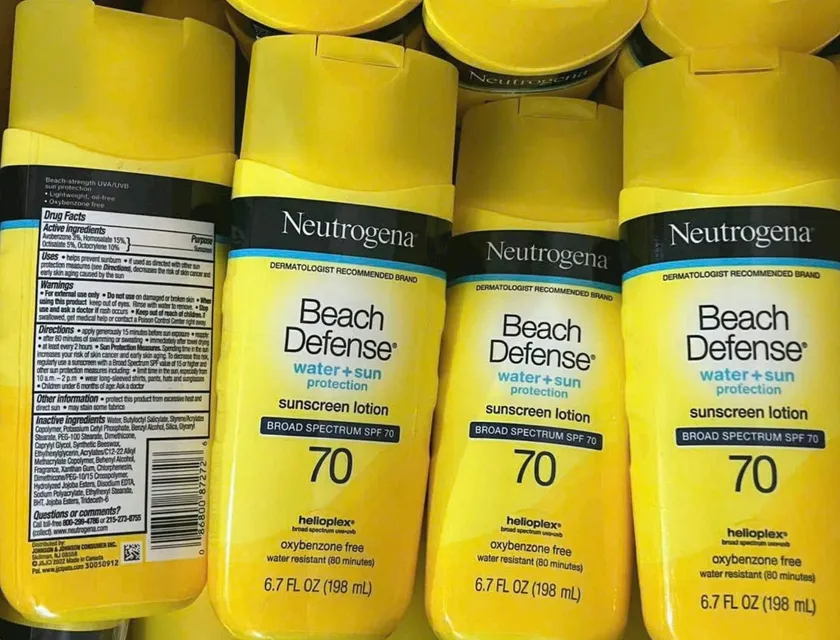 Kem Chống Nắng Neutrogena Beach Defense