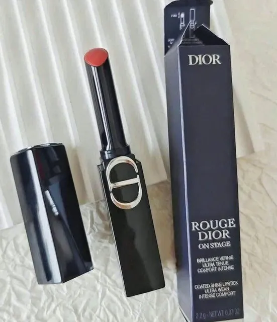 DIOR 425v – Son thỏi bóng Rouge Dior On Stage Coated Shine Lipstick 2.2g