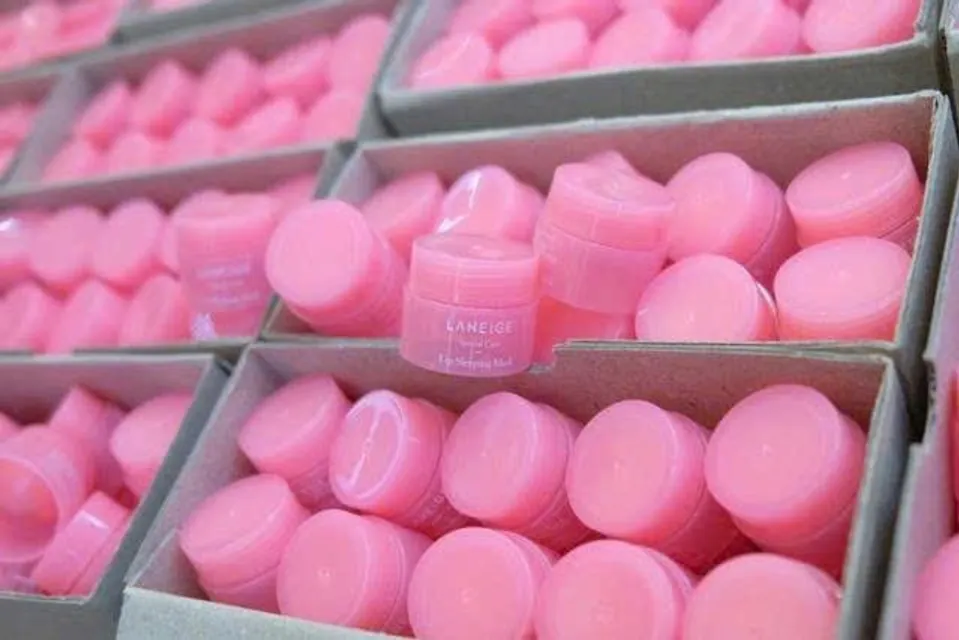 Dưỡng m&ocirc;i Laneige