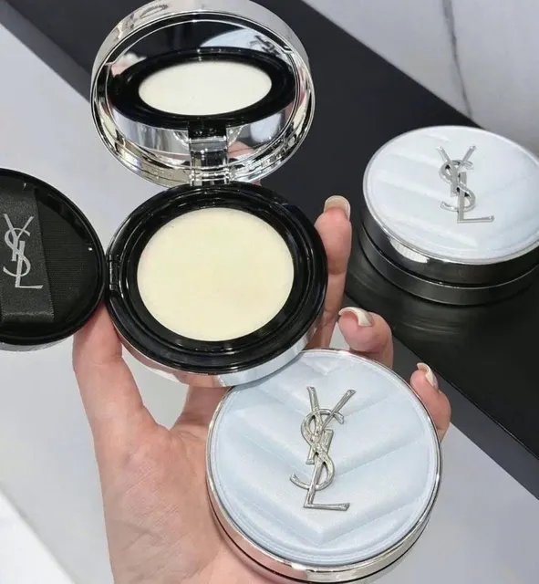 Phấn Nước YSL All Hours Blur Cushion Powder