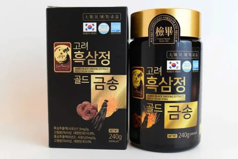 Cao Hắc S&acirc;m Linh Chi Đ&ocirc;ng Tr&ugrave;ng H&agrave;n Quốc 4 Lọ 240g