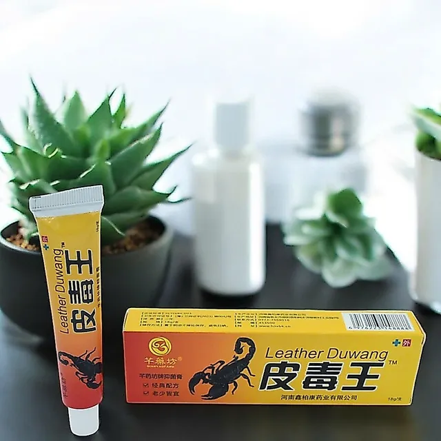 Kem b&ocirc;i da liễu Bọ Cạp V&agrave;ng