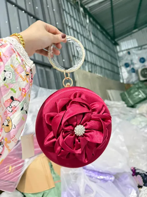 Cốp Đi Tiệc D