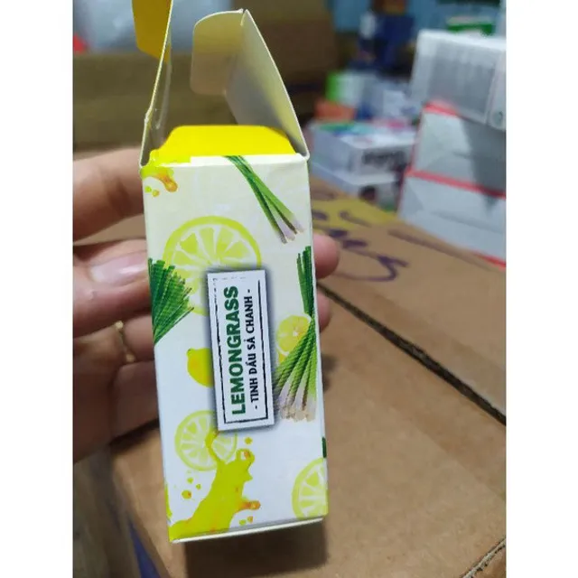 Đặt h&agrave;ng tinh dầu xả chanh