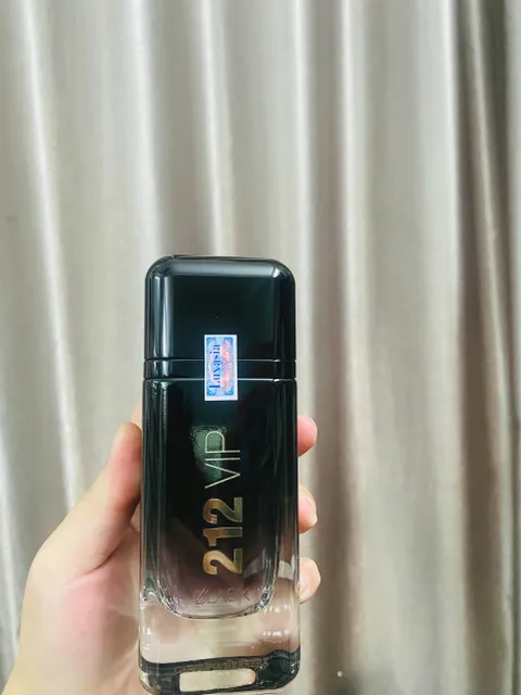 Set Carolina Herrera 212 Vip Black EDP