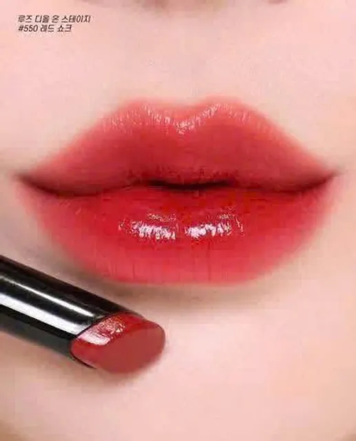 Son Dior 496 Rouge Dior On Stage
