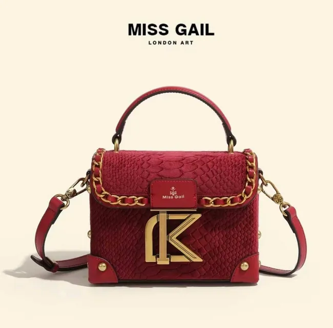 T&uacute;i cốp thương hiệu MISS GAIL nhung đỏ m&ugrave;a đ&ocirc;ng