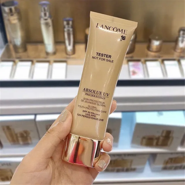 Kem chống nắng BB cream n&acirc;ng tone da