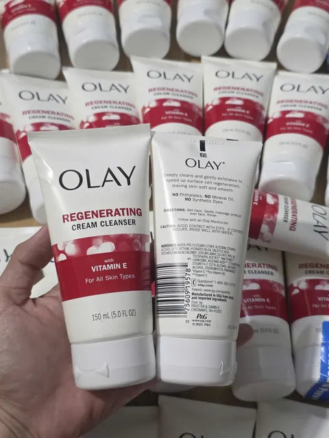 Th&agrave;nh phần sữa rửa mặt Olay Regenerating Cream Cleanser