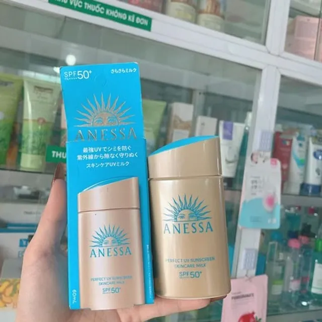 Kem Chống Nắng Anessa UV Milk 90ml