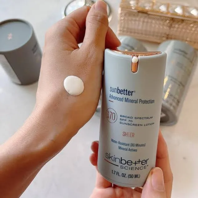 Kem Chống Nắng SkinBetter Science Sunbetter Sheer SPF70