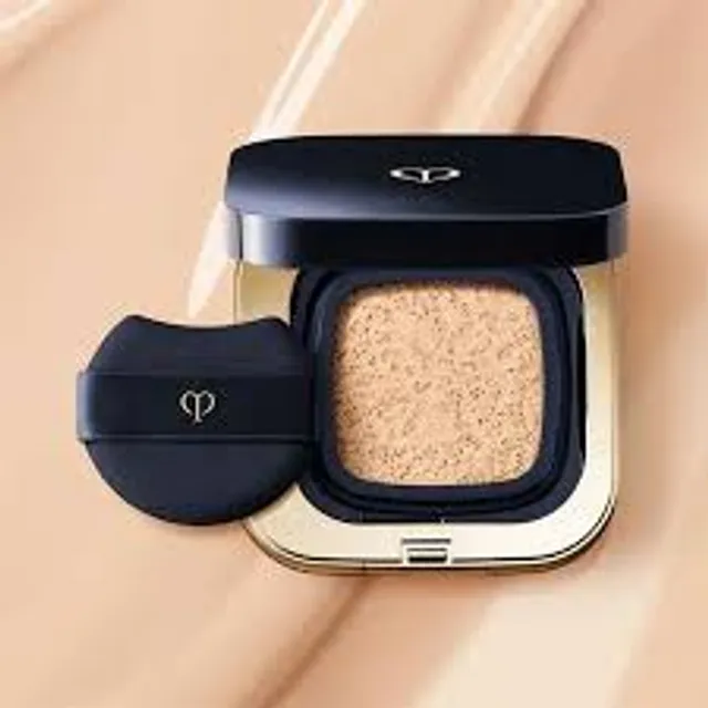 Phấn Nước Cl&eacute; De Peau Eclat Lumineux