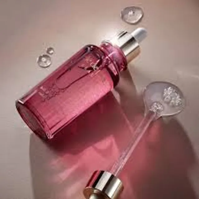 Th&agrave;nh phần Dầu Dưỡng Da Cl&eacute; De Peau