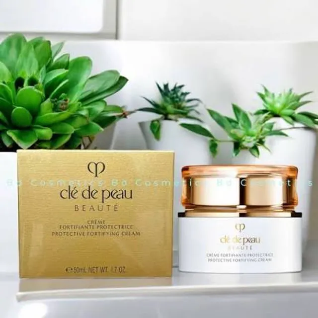 Kem Dưỡng Da Ban Ng&agrave;y Cl&eacute; De Peau Beaut&eacute; 50g