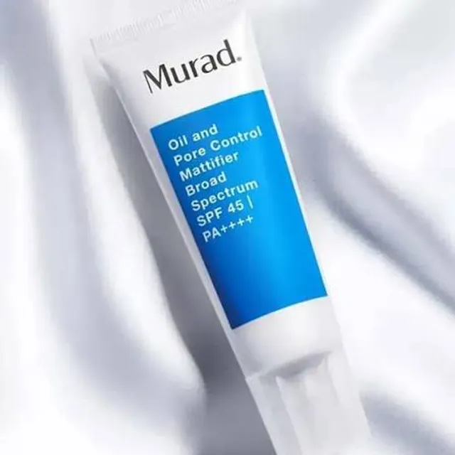 Kem Chống Nắng Murad SPF45