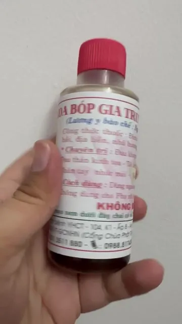 Dầu xoa b&oacute;p ch&ugrave;a Phật T&iacute;ch T&ograve;ng L&acirc;m