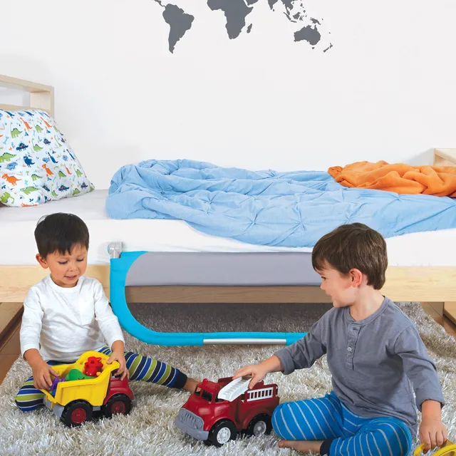 Thanh chặn giường Munchkin m&agrave;u xanh lơ dịu nhẹ, tươi m&aacute;t
