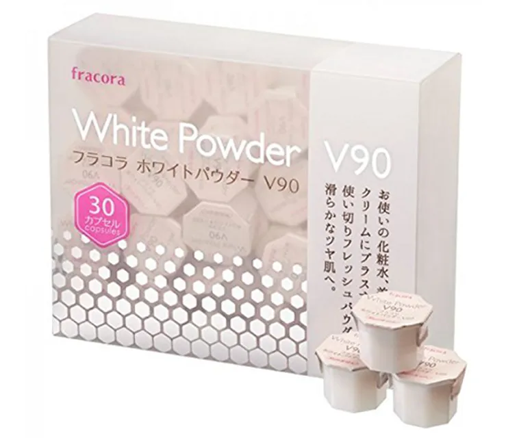 Bột dưỡng trắng da Fracora White Powder V90 chứa th&agrave;nh phần Vitamin C với t&aacute;c dụng dưỡng trắng da