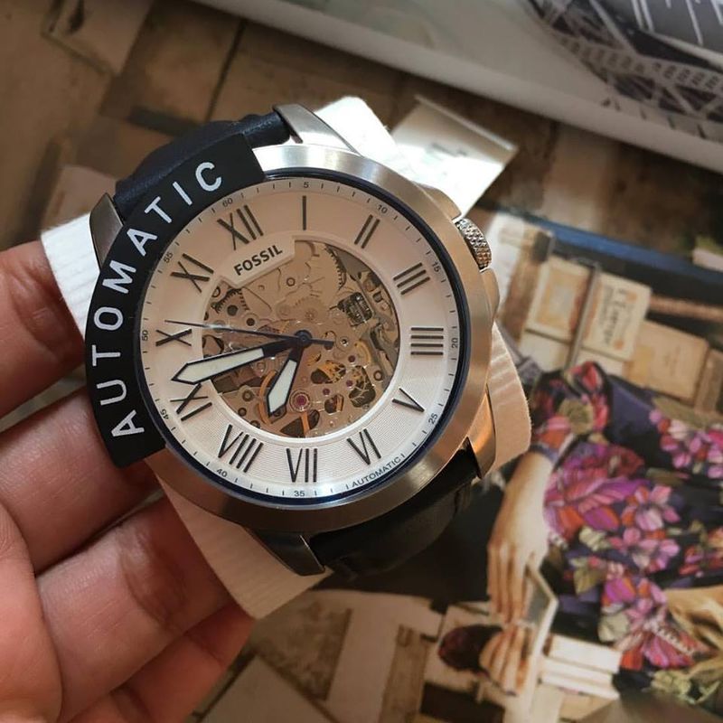 Đồng Hồ Fossil ME3111 Dây Da Thiết Kế 