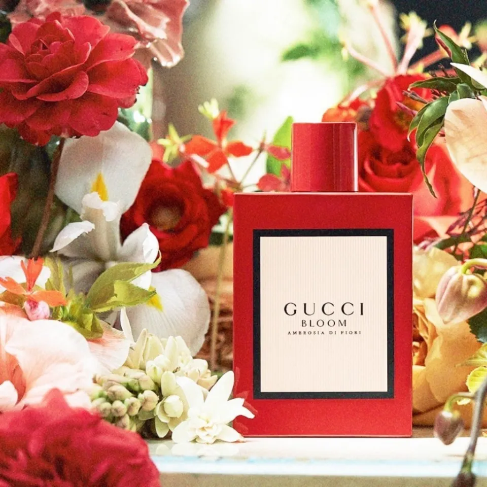 Nước hoa Gucci Bloom Ambrosia di Fiori cho cô nàng sang trọng nữ tính