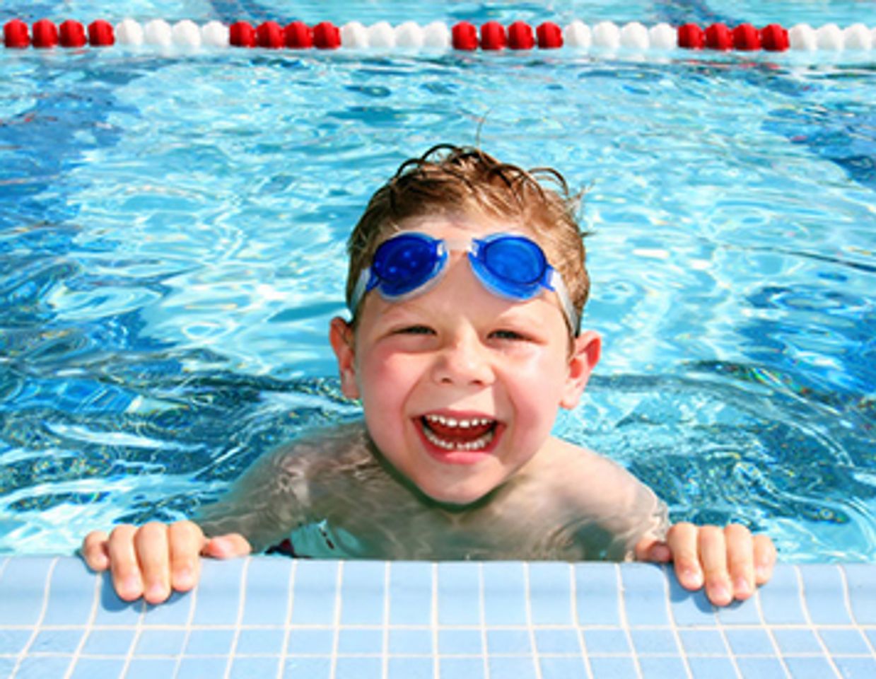 Kính bơi trẻ em intex bảo vệ đôi mắt bé yêu 2