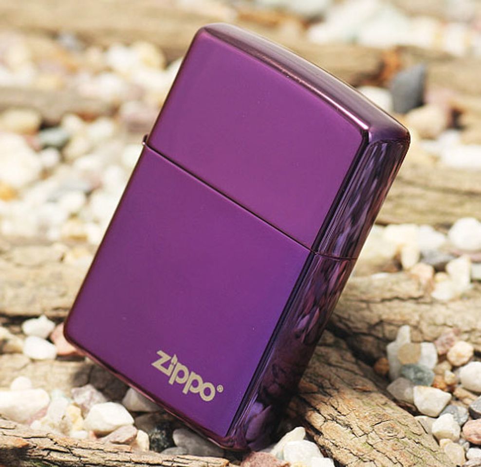 Zippo Slim Abyss Lighter màu tím ấn tượng