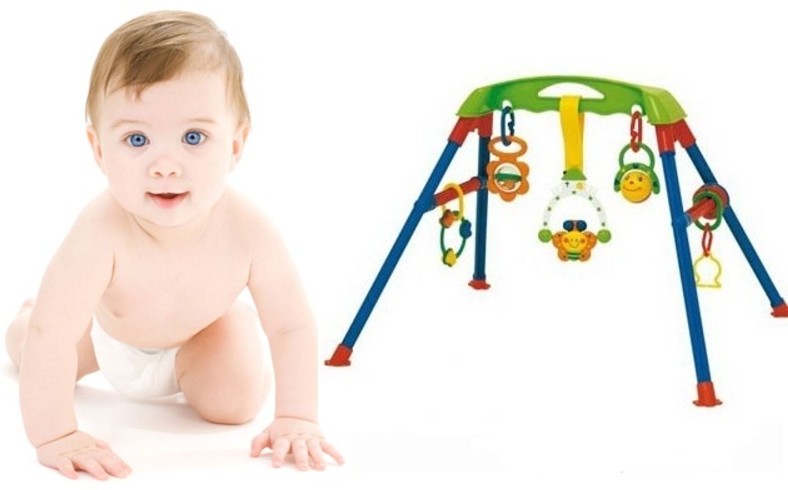 Đi kèm với kệ là các món đồ chơi cho bé giúp hỗ trợ phát triển các kỹ năng cho bé ngay từ khi còn nhỏ