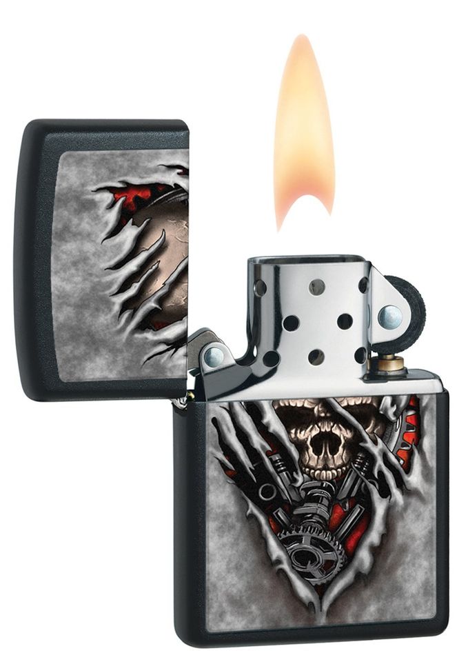 Bật lửa Zippo Skull Lighters Black Matte Gears hoạt động theo cơ chế xăng, bấc và đá kết hợp cùng buồng đốt
