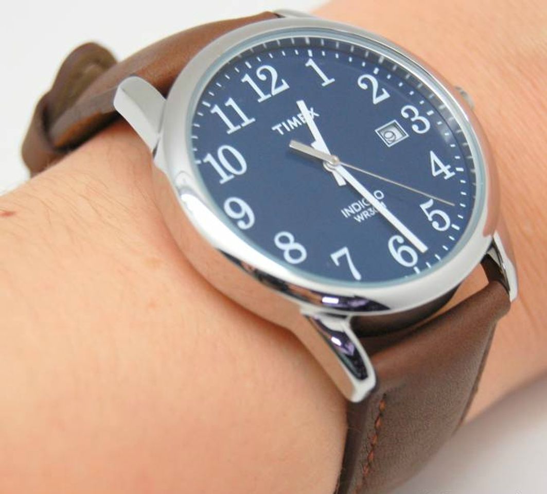 Đồng hồ Timex nam TW2P759009J trên tay đầy lịch lãm
