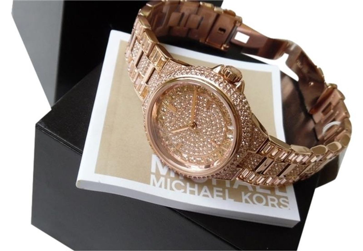 Cận cảnh chiếc đồng hồ Michael Kors nữ MK5948