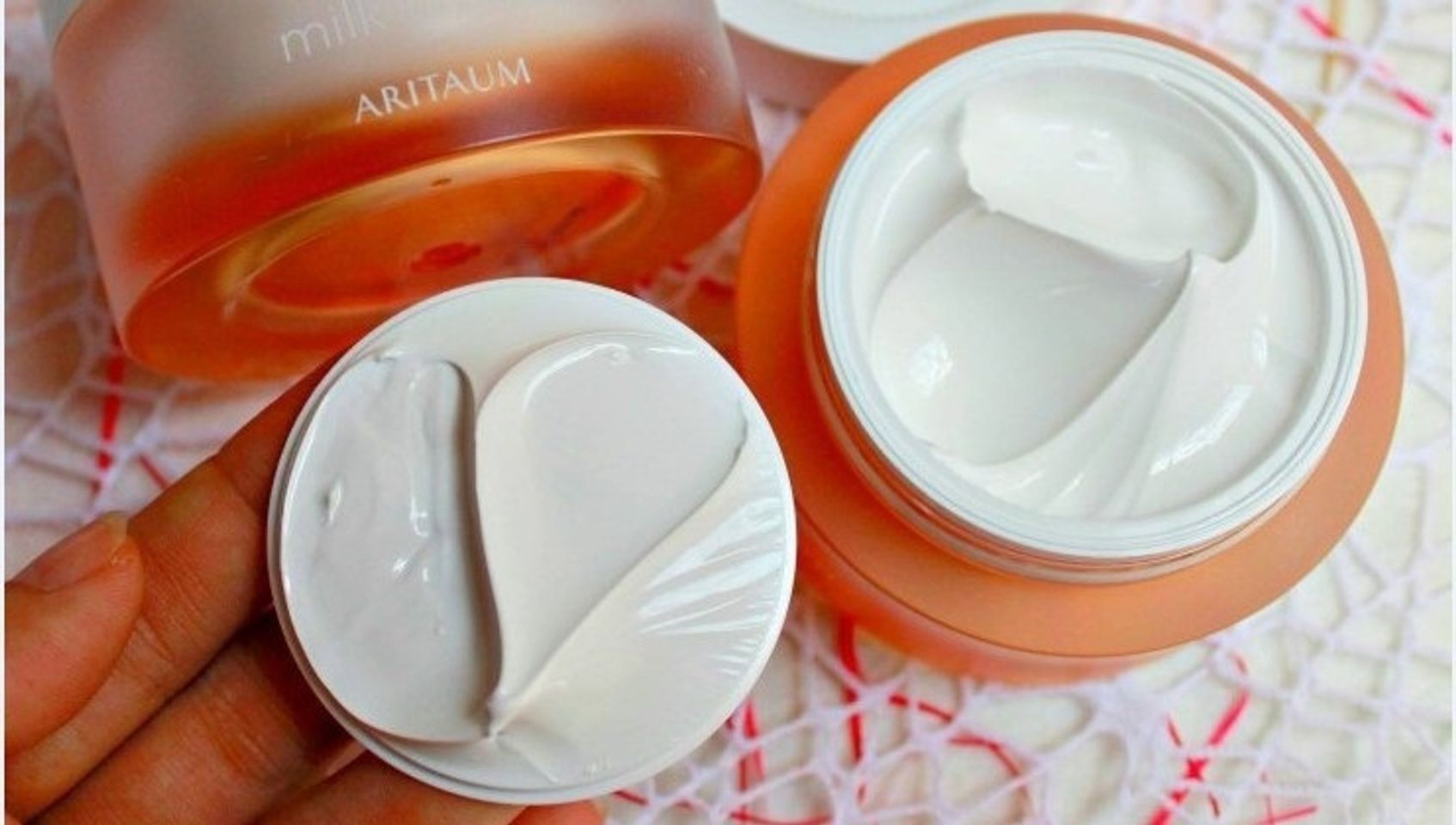 Kem dưỡng trắng Aritaum Vita Milk Cream Vitamin C 50ml 2