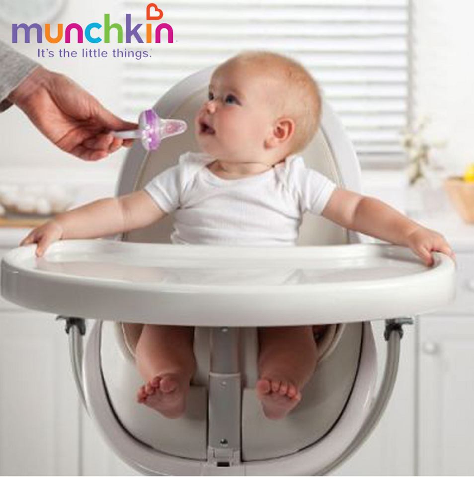 Túi nhai chống hóc Silicol Munchkin MK24182 có thể dành cho trẻ từ 4 tháng tuổi trở lên
