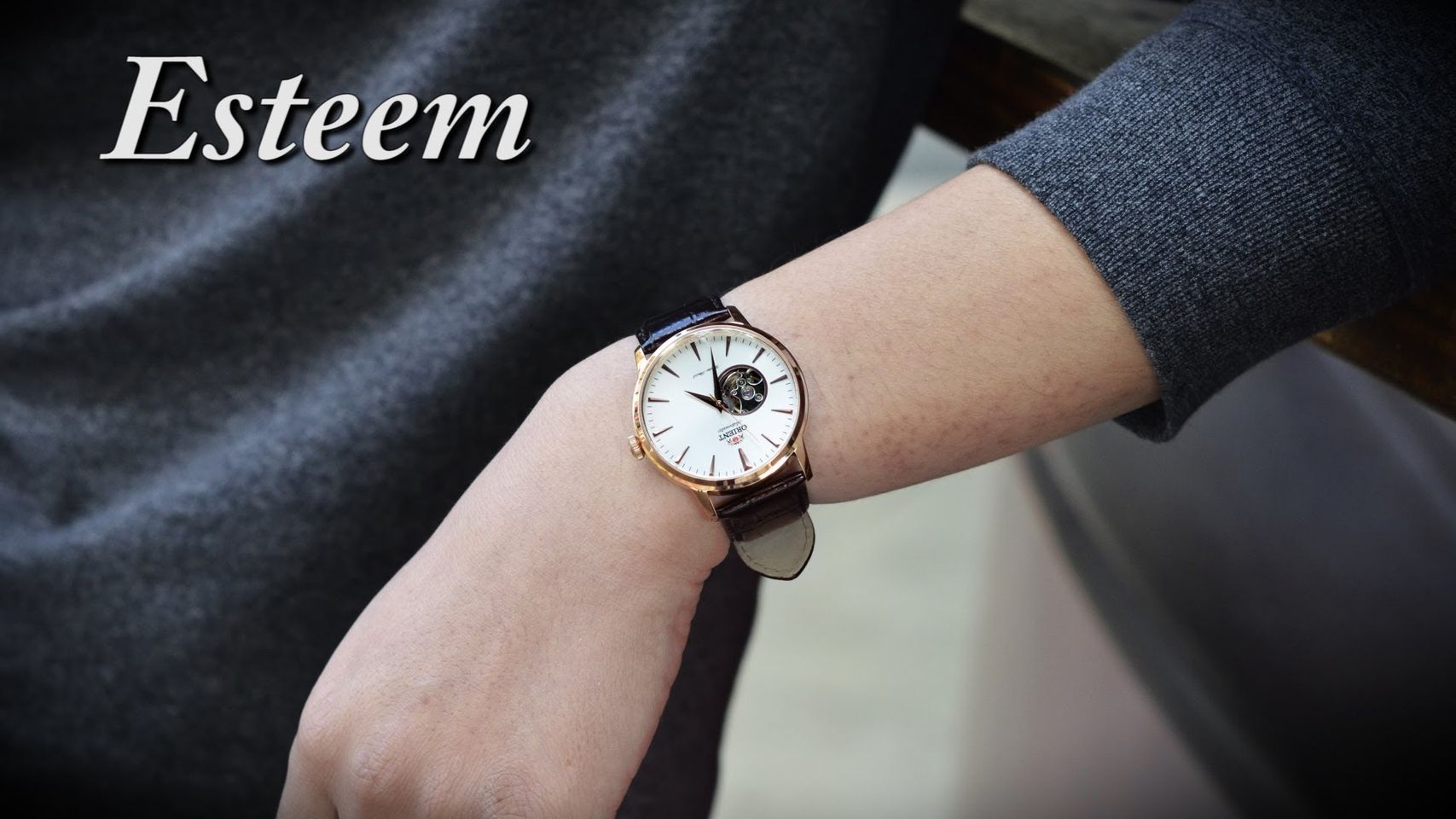 Chiếc đồng hồ Orient Automatic trên tay đầy lịch lãm